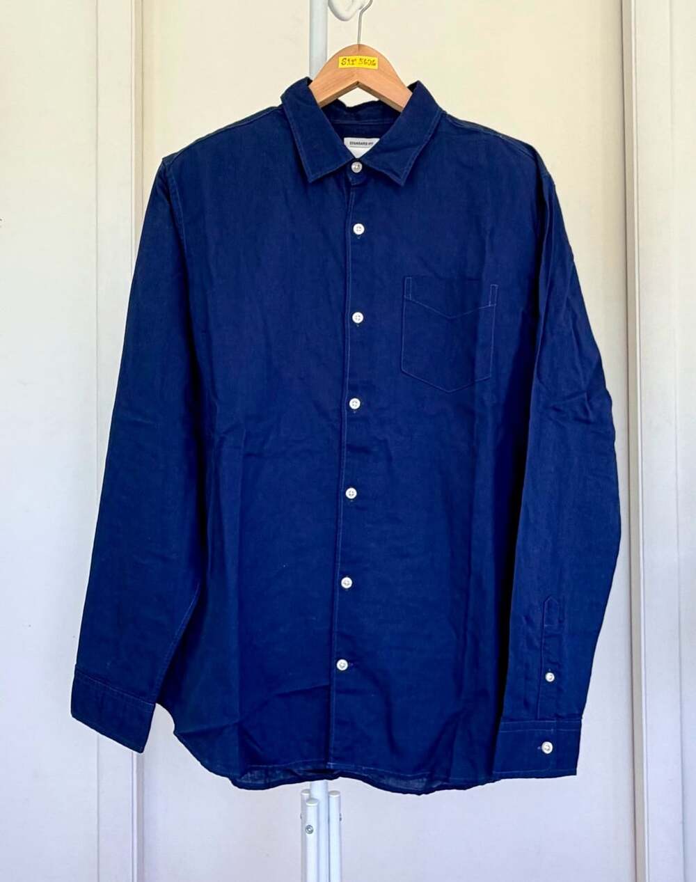 Gap Standard Fit Long Sleeve Button-Up Shirt Size L Blue Linen Cotton